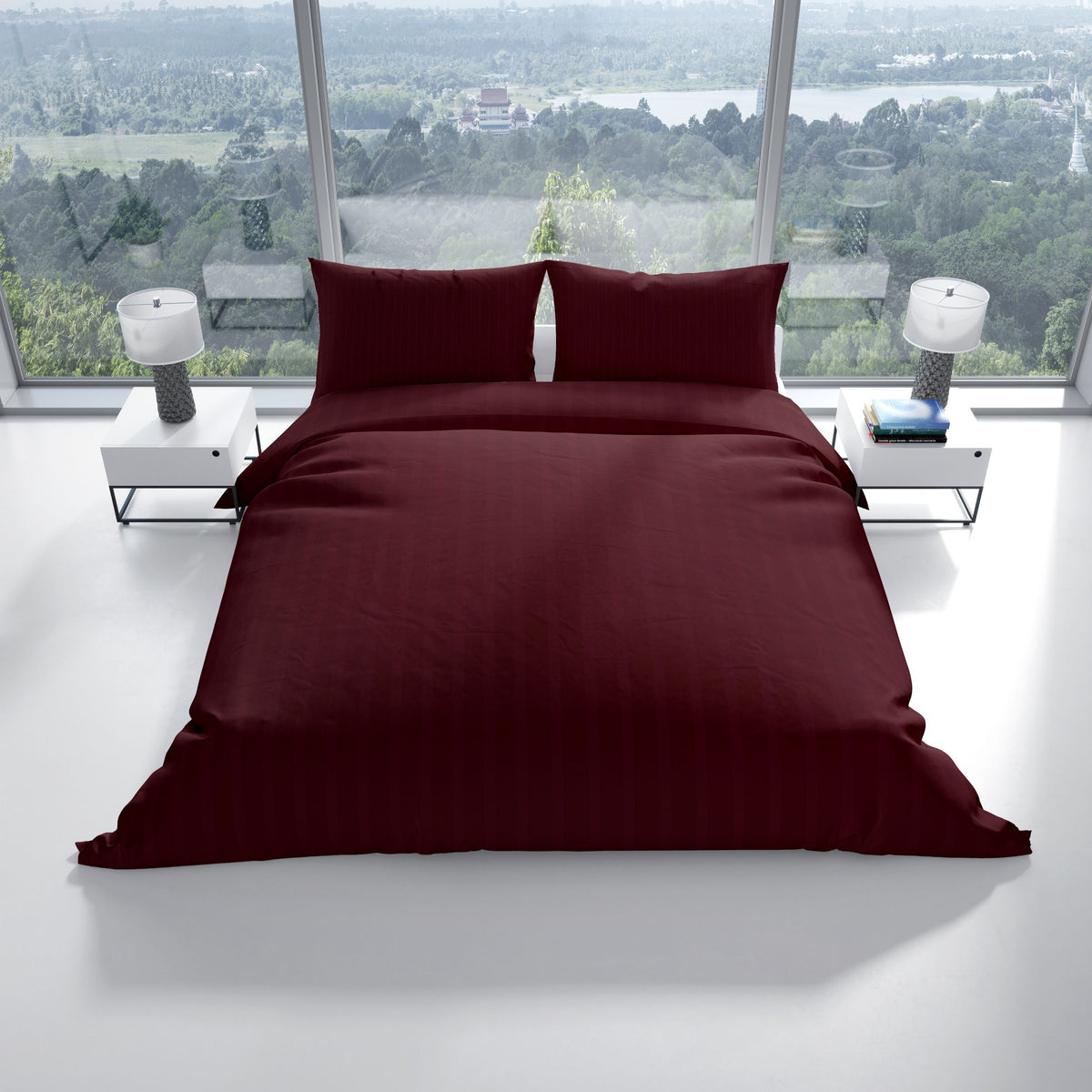 Edle Bettwäsche in Bordeaux mit feinem Damastmuster aus 100 % Baumwolle – modernes Design für stilvolle Schlafzimmer