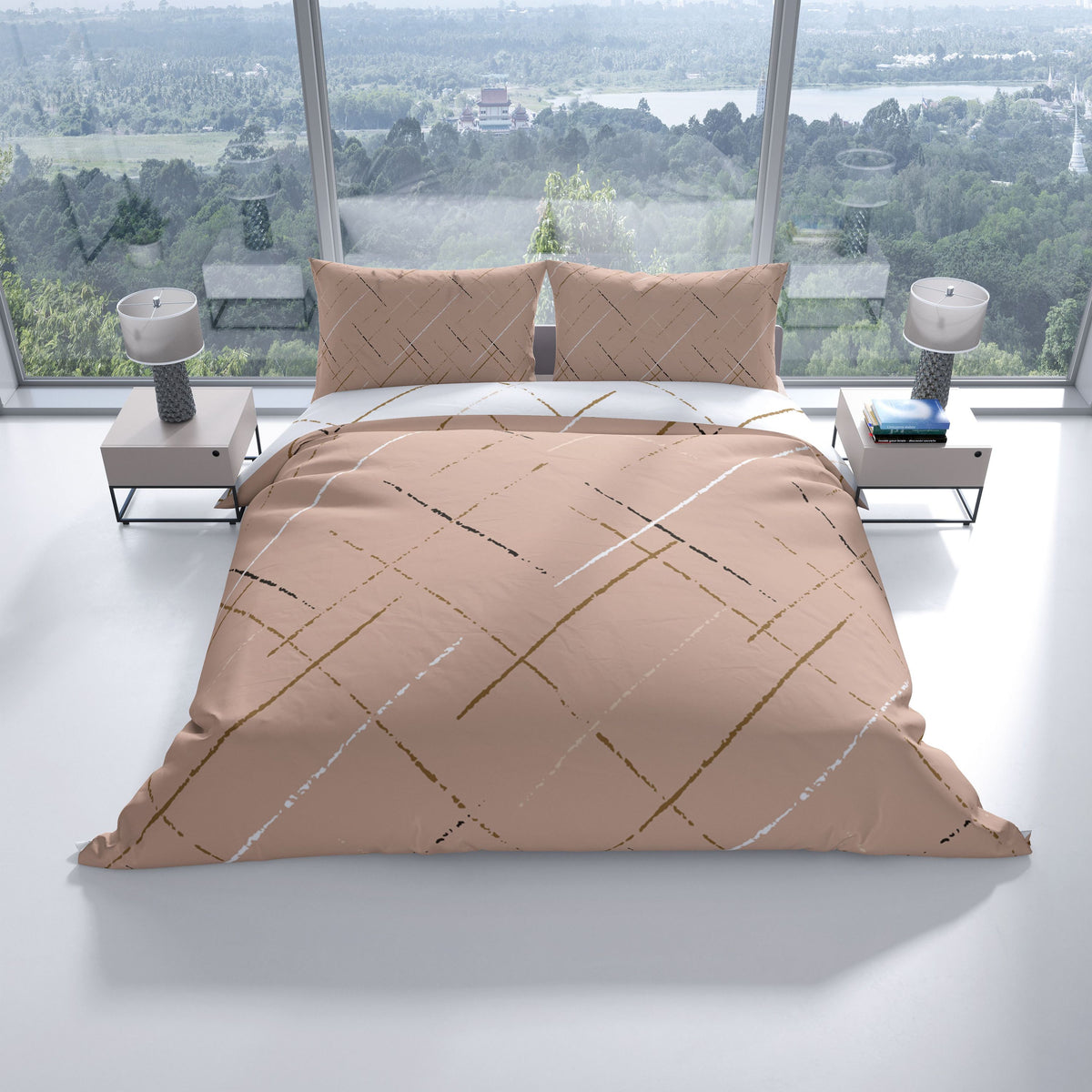 Wendebettwäsche-Set in Beige und Weiß mit dezentem, geometrischem Linienmuster – elegante Schlafzimmerszene mit natürlichem Licht.