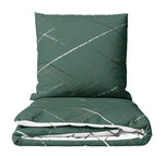 Moderne Wendebettwäsche in Grün mit Linienmuster – elegant zusammengelegt mit passendem Kissenbezug.