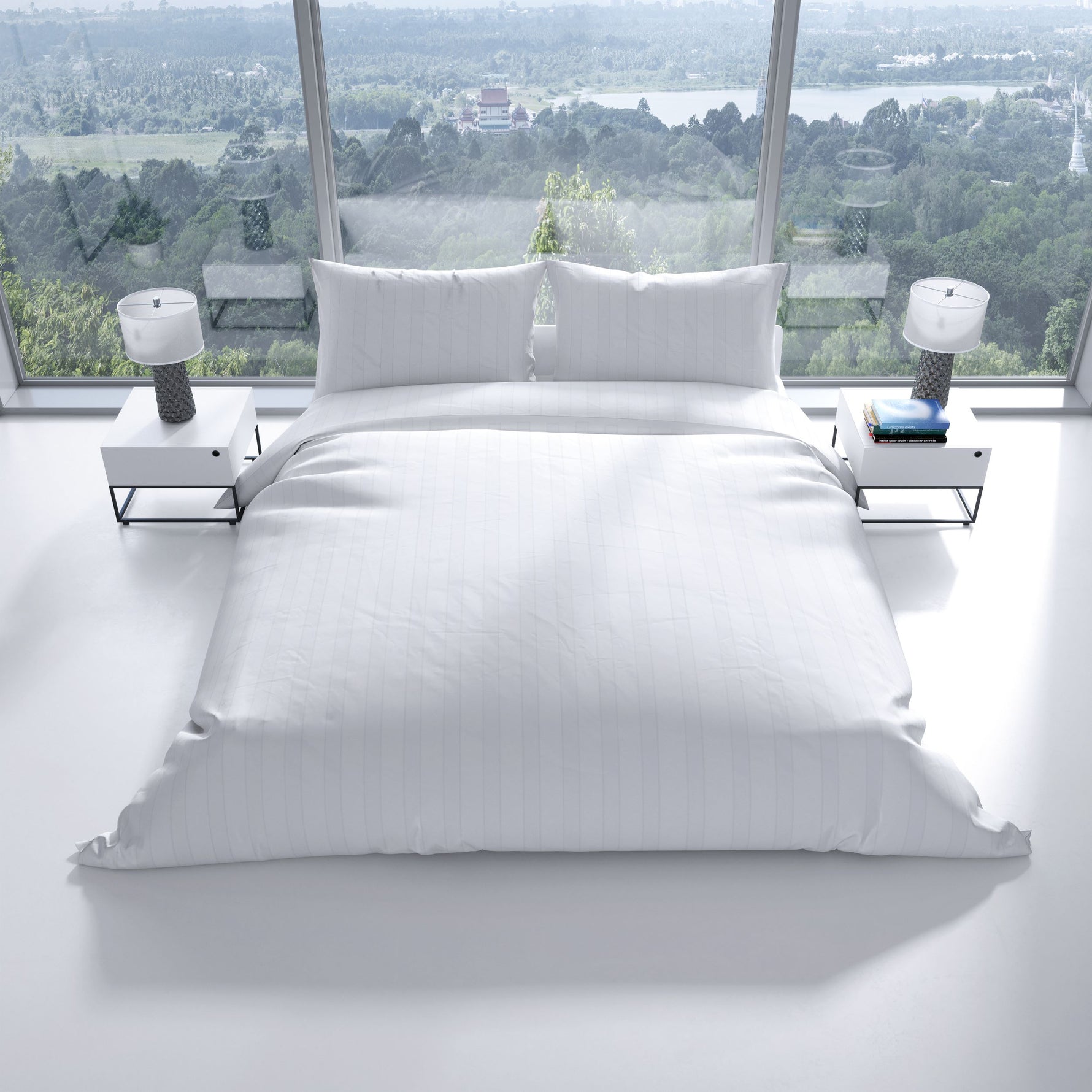 Doppelbett mit eleganter weiß Baumwoll-Bettwäsche – Damast-Streifen-Design für ein luxuriöses Schlafzimmer